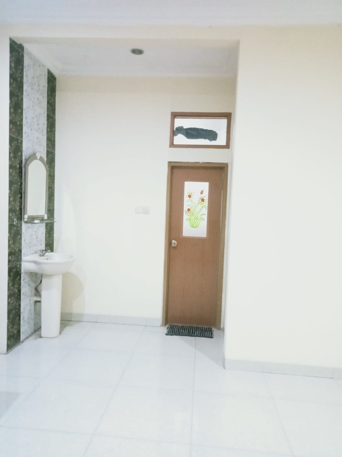 Disewakan Rumah di Meadow Green Lippo Cikarang